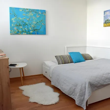 Apartment Airstay Apartment: Grebovka Prague